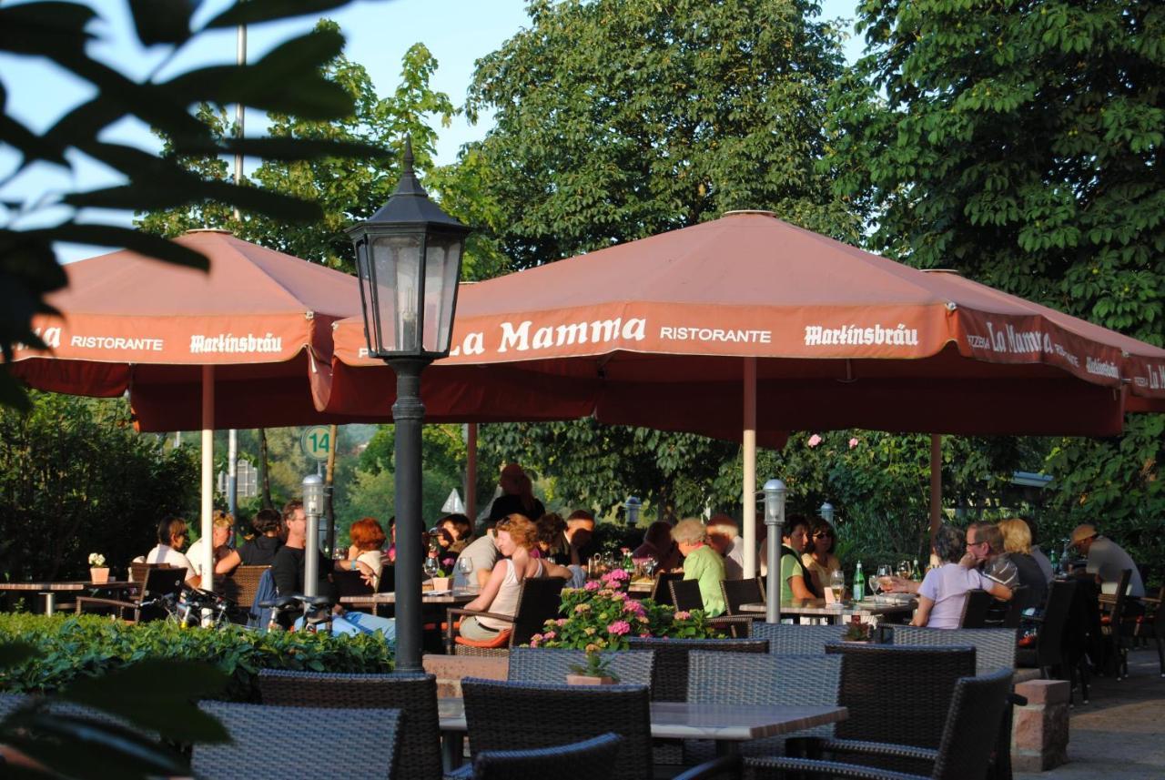 Hotel Bronnbacher Hof Wertheim Extérieur photo