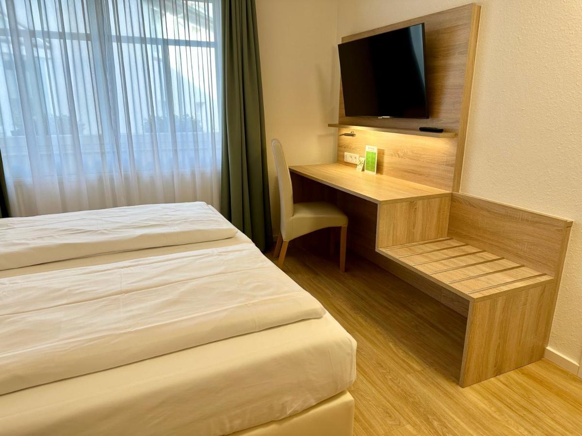 Hotel Bronnbacher Hof Wertheim Extérieur photo